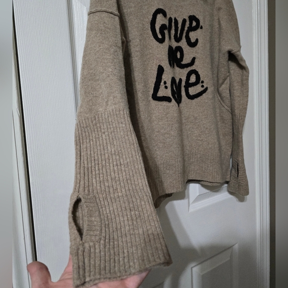 Zadig & Voltaire Alma Give Me Love Oversized Turtleneck Sweater, 100% Wool, EUC! - Picture 7 of 15